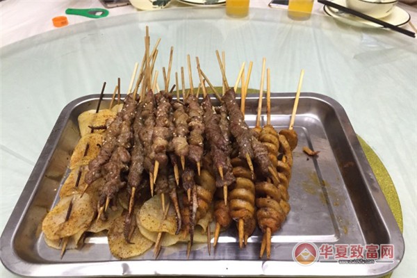 串小吉加盟